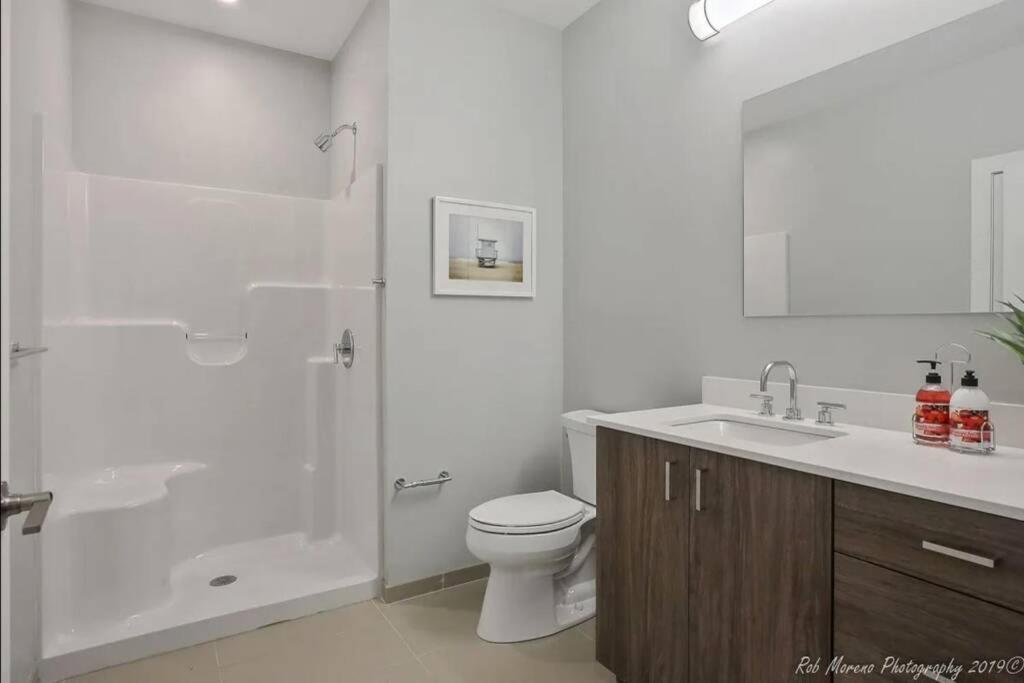 Luxury Apartment With Gym, Steps From Commuter Rail #4011 Reading Eksteriør billede
