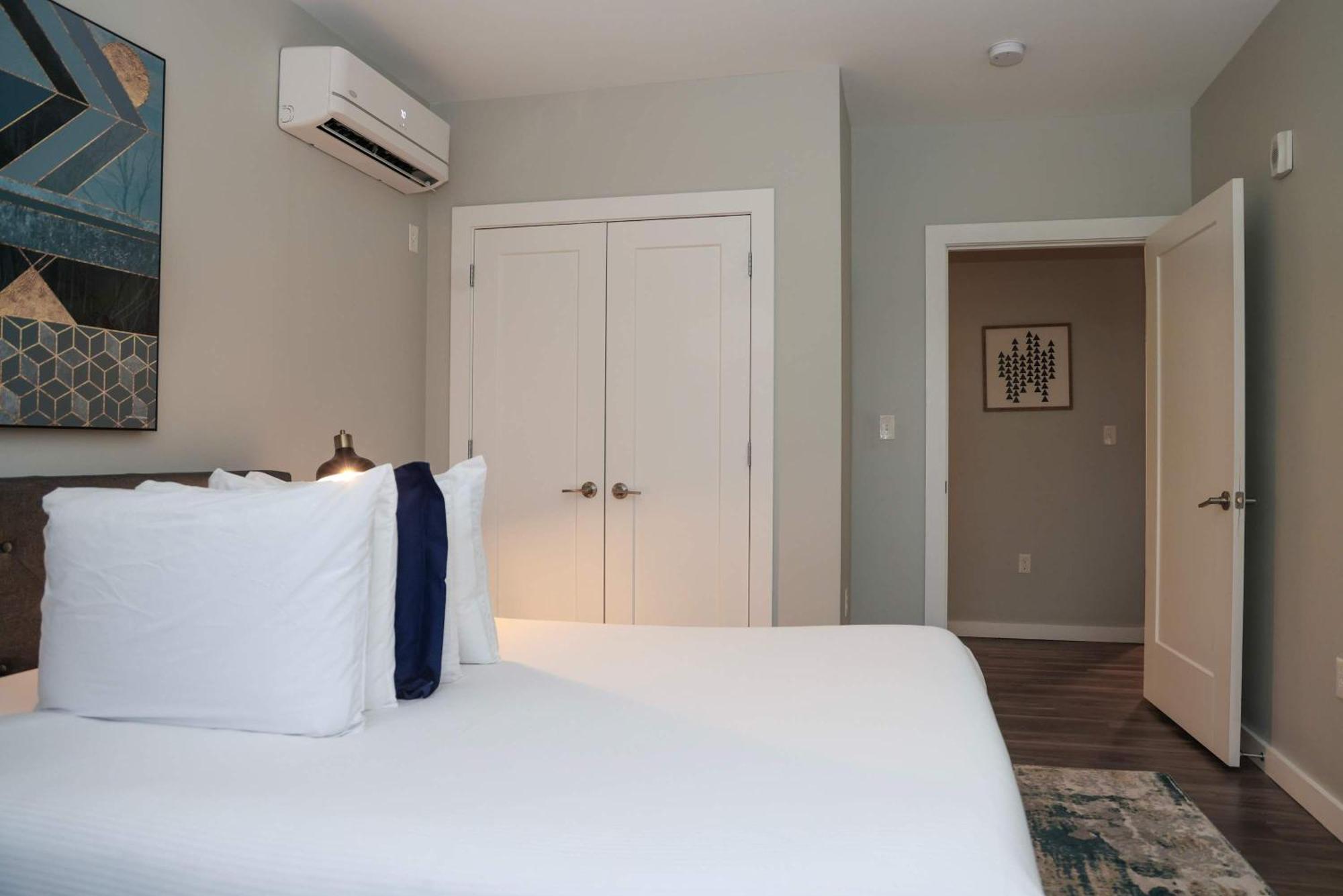 Luxury Apartment With Gym, Steps From Commuter Rail #4011 Reading Eksteriør billede